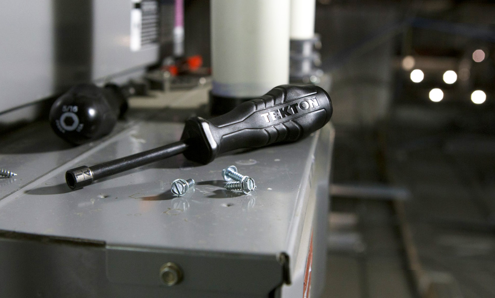 Service tool